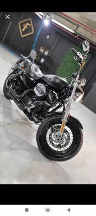 HARLEY-DAVIDSON SPORTSTER 1200 CUSTOM HARLEY-DAVIDSON SPORTSTER 1200 CUSTOM